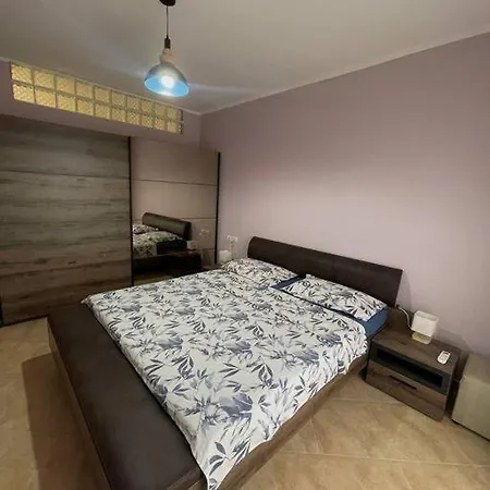 Casa Tres A Appartement Vlorë